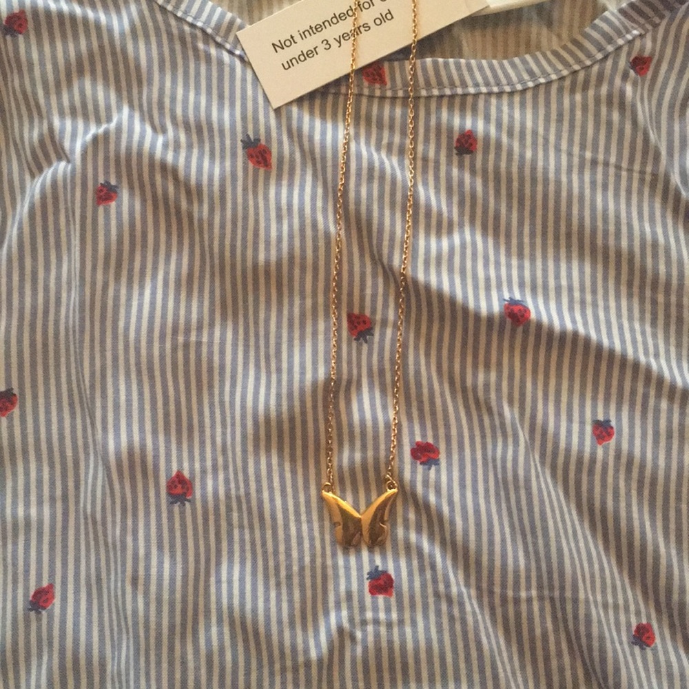 New 😍 Arizona 2-Piece Shirt/Necklace Size Med ✊ - Picture 2 of 4